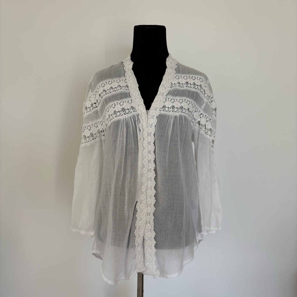 VINTAGE white sheer cotton lace blouse. cotton shirt eyelet / embroidered / lace